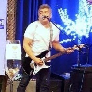 Meet your Posher, Larry